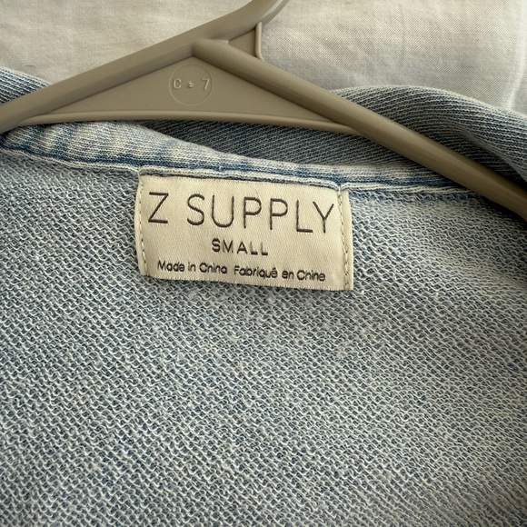 Z SUPPLY Women's Light Blue Denim Jacket - Picture 4 of 4